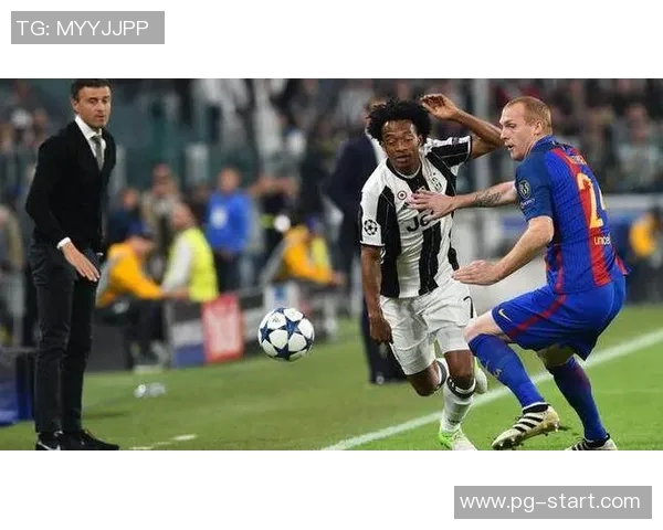 西甲激战巴黎圣日耳曼逆转巴萨红牌事件引发全场热议与争议