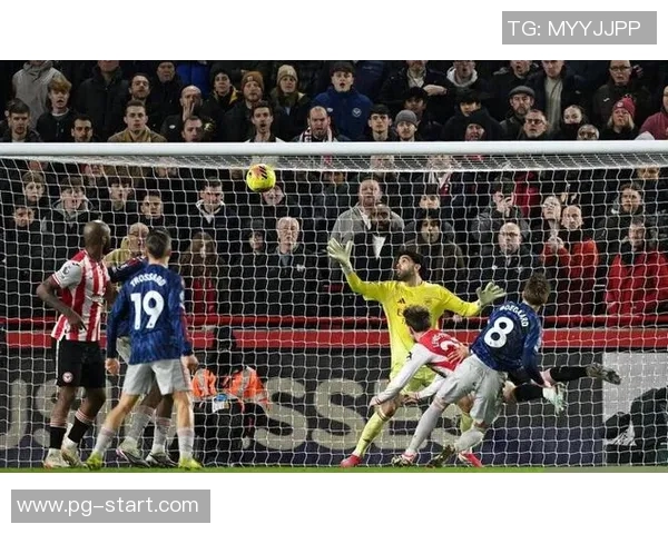 意甲激战：多特蒙德逆转阿森纳红牌事件引发全场热议与争议