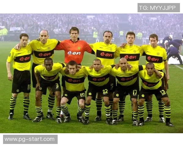 多特蒙德友谊赛大胜波尔图四球横扫全场激情四溢