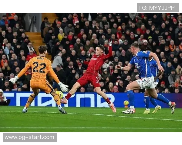 中超精彩对决利物浦轻取那不勒斯乌龙球成比赛转折点战术解析