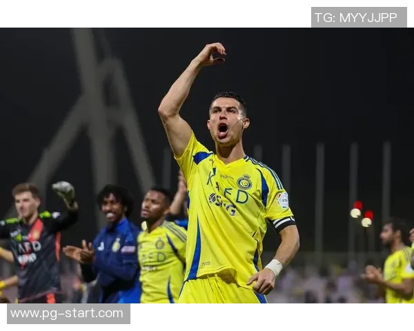 国王杯激战尤文图斯大胜切尔西红牌事件引发全场热议战术分析详解