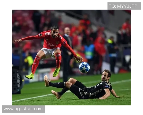 世界杯惊现冷门那不勒斯与本菲卡激战成平局十大精彩瞬间回顾