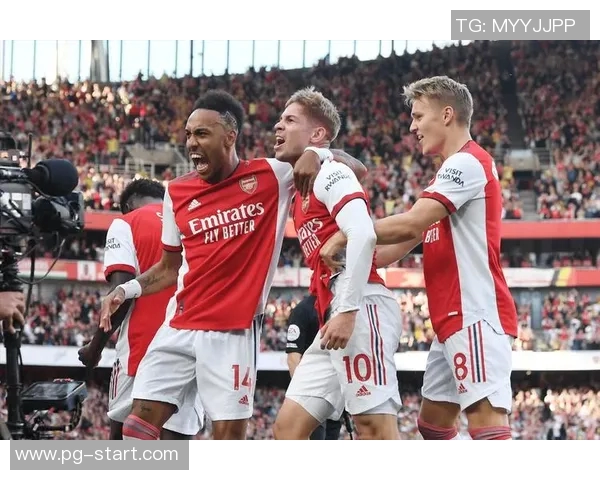 足总杯激战巴萨与阿森纳鏖战成平局冷门瞬间引发全场热议分析